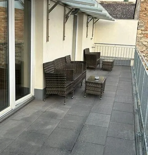 Paky 00323 Bruck an der Leitha